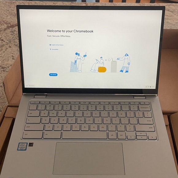 Asus 14 inch Chromebook Laptop - Picture 7 of 14